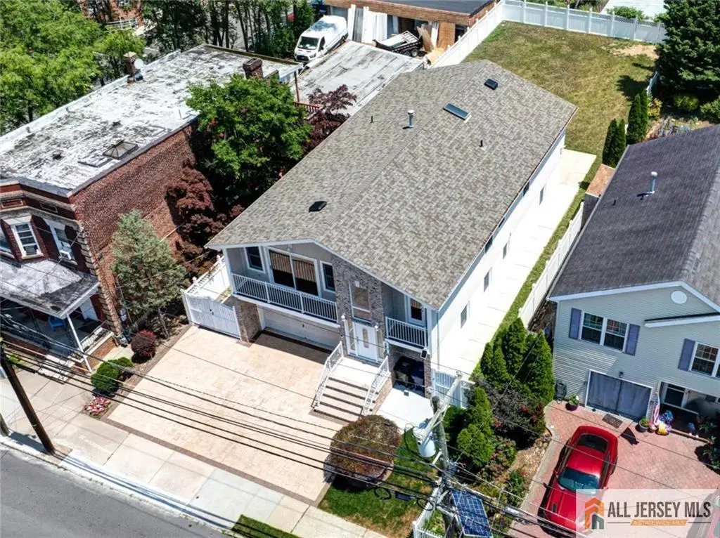 -278 Rector Street, Perth Amboy, NJ 08861 - #1