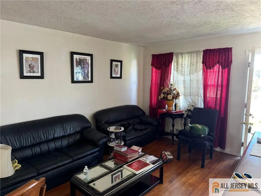 -219 Victory Street, Roselle, NJ 07203 - #3