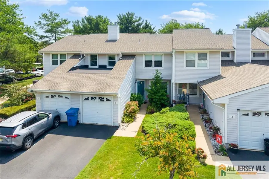-3 Sandpiper Drive #2502, Parlin, NJ 08859 - #3