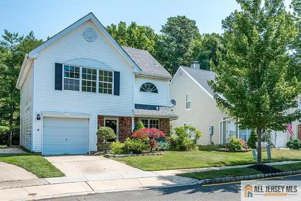 -33 Tall Oaks Court, Old Bridge, NJ 08857