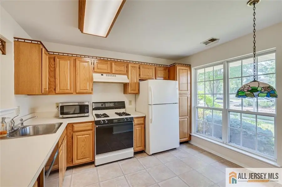 -33 Tall Oaks Court, Old Bridge, NJ 08857 - #2