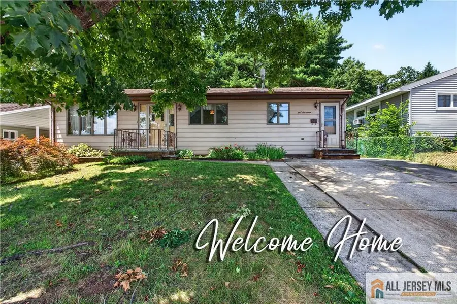 -117 Kendall Drive, Parlin, NJ 08859 - #2