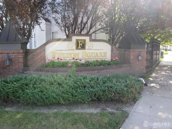 -835 Cedar Court, New Brunswick, NJ 08901