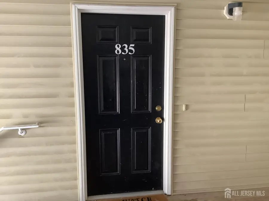 -835 Cedar Court, New Brunswick, NJ 08901 - #3