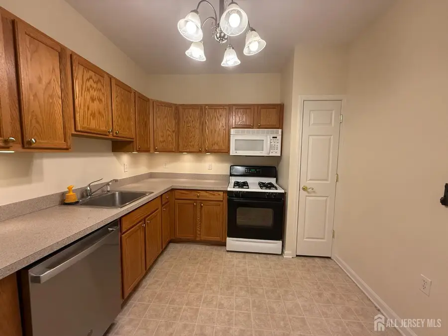 -540 Cranbury Road #323, East Brunswick, NJ 08816 - #2