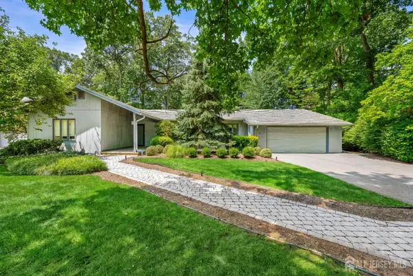 -46 Independence Drive, East Brunswick, NJ 08816