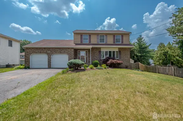 -9 Salem Street, Piscataway, NJ 08854