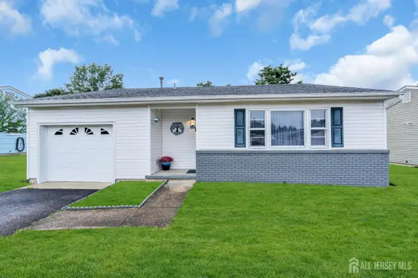 -214 Westbrook Drive, Berkeley, NJ 08757