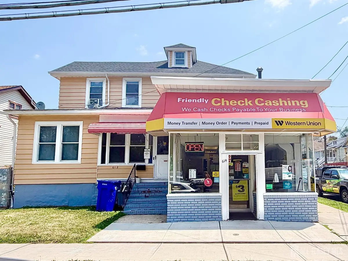 -612 Livingston Avenue, North Brunswick, NJ 08902 - #1