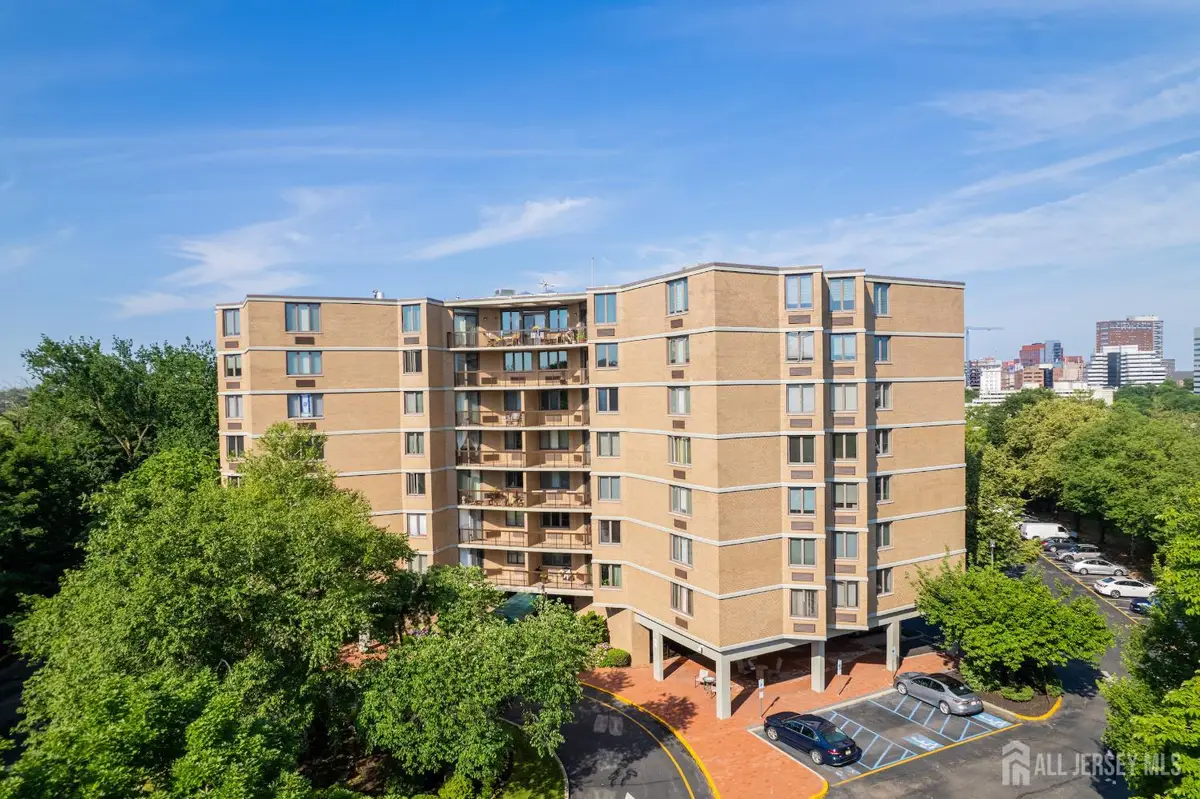 -30 S Adelaide Avenue S #5M, Highland Park, NJ 08904 - #1