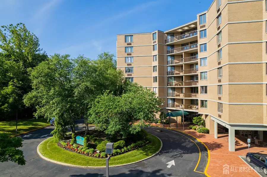 -30 S Adelaide Avenue S #5M, Highland Park, NJ 08904 - #2