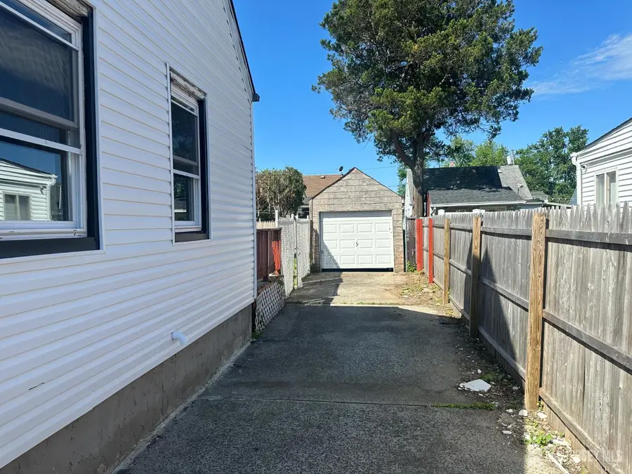 -329 Desota Avenue, Woodbridge, NJ 07095 - #2