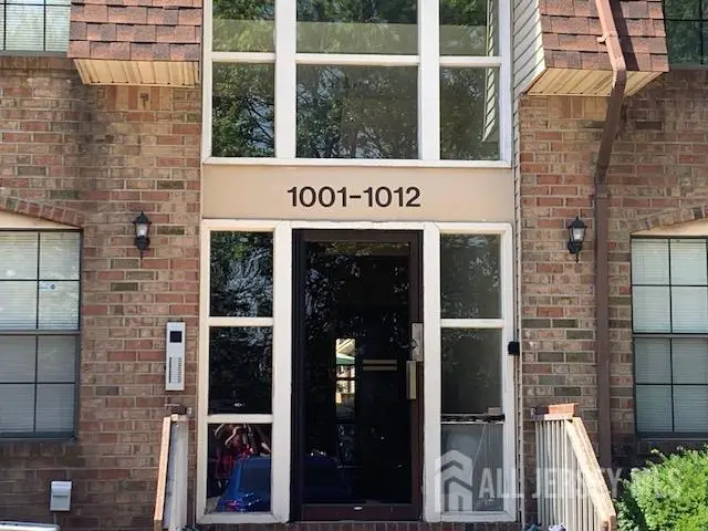 -1005 Hidden Village Drive, Perth Amboy, NJ 08861 - #1