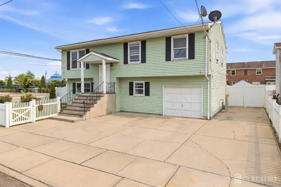 -42 Mercer Street, Carteret, NJ 07008 - #2