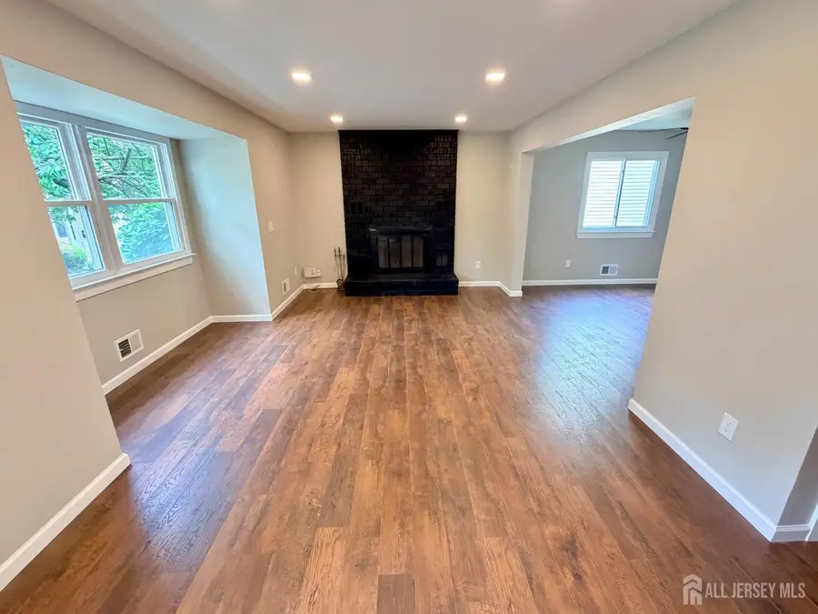 -27 Davids Court, South Brunswick, NJ 08810 - #3