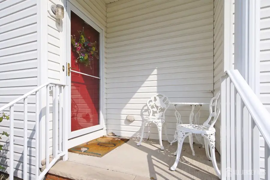 -10 Wordsworth Court, East Windsor, NJ 08520 - #3
