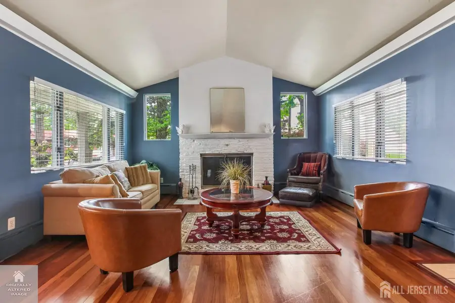 -4 Taylor Drive, New Brunswick, NJ 08901 - #3