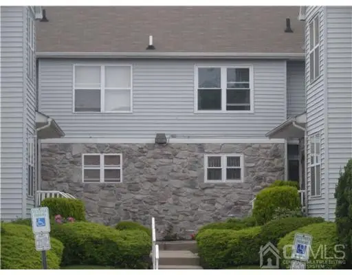 -316 Ventnor Court, Piscataway, NJ 08854