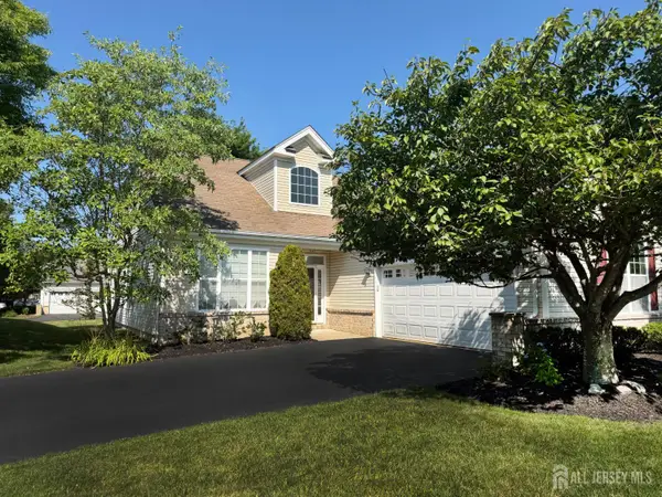 -417 Melrose Way, Monroe, NJ 08831