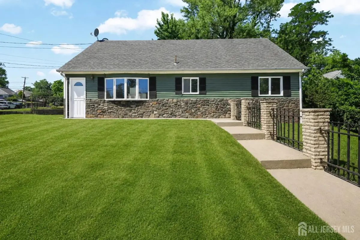 -2 Kendall Drive, Parlin, NJ 08859 - #1