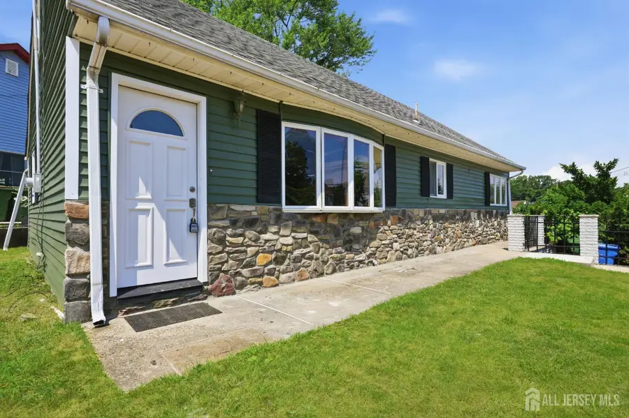 -2 Kendall Drive, Parlin, NJ 08859 - #3