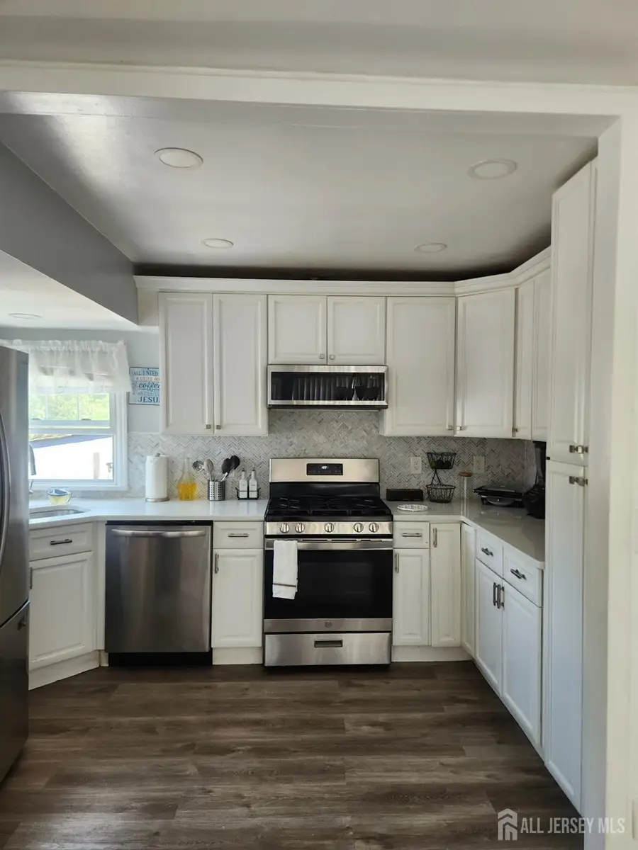 -113 S Mckinley Avenue, Iselin, NJ 08830 - #3