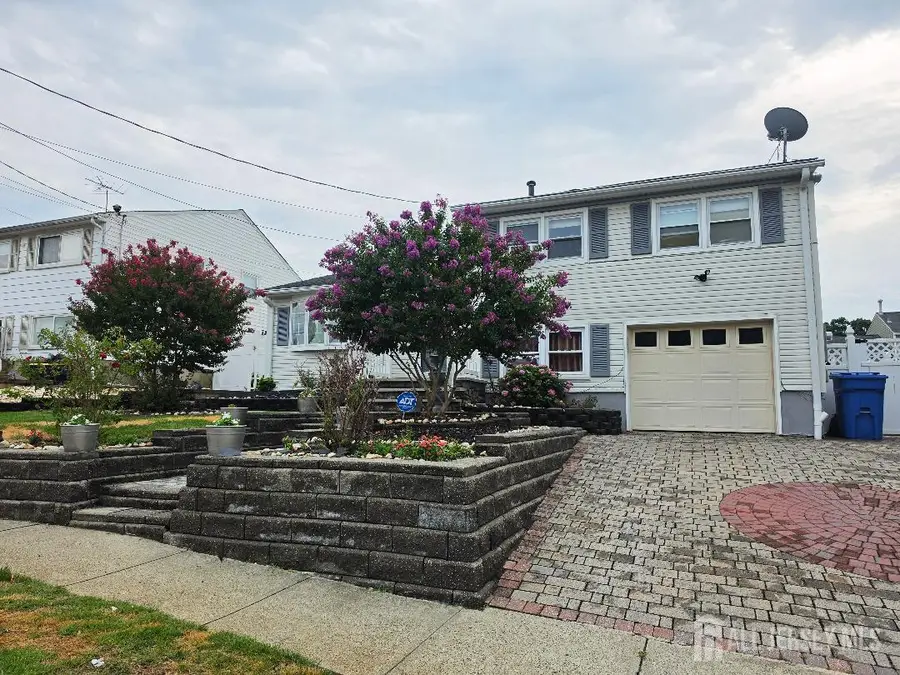-9 Florence Drive, Parlin, NJ 08859 - #2