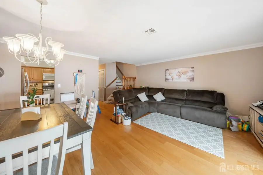 -21 Knoll Court, Matawan, NJ 07747 - #3