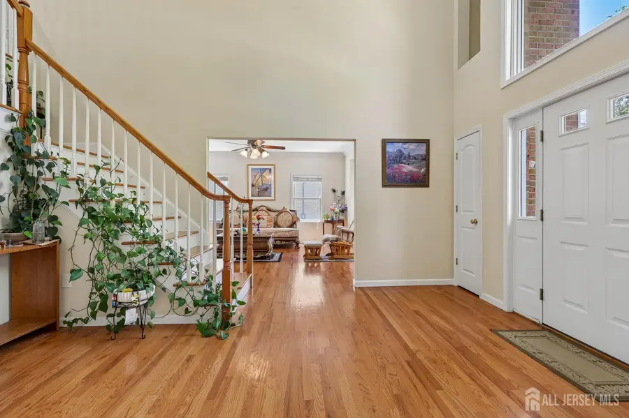 -6 Willow Drive, Edison, NJ 08820 - #3