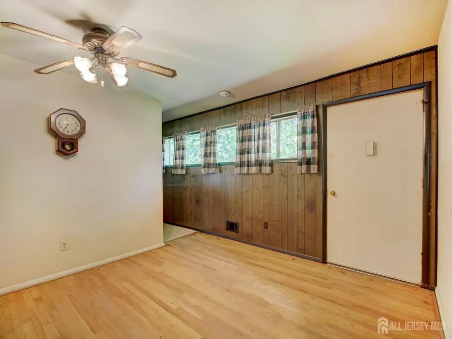 -9 Wellesley Road, Madison Park, NJ 08859 - #3