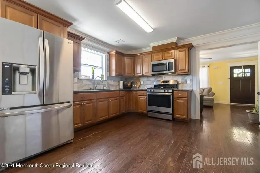 -140 Twilight Avenue, Keansburg, NJ 07734 - #3