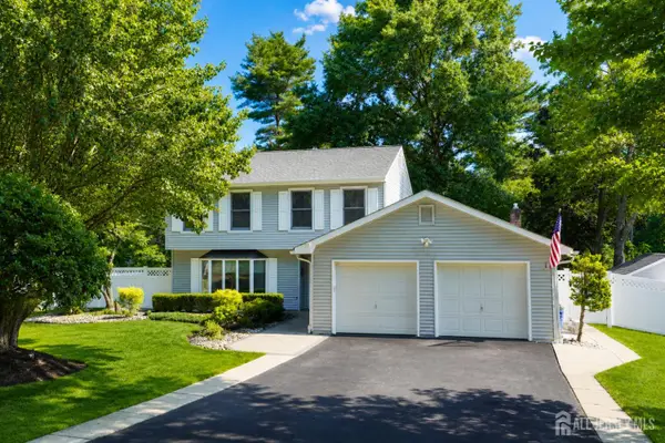 -101 Fawn Drive, Old Bridge, NJ 07747