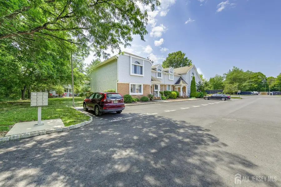 -14 Linda Court, Monmouth Junction, NJ 08852 - #2