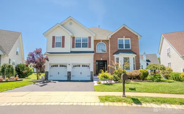 -8 Jumping Brook Court, Monroe, NJ 08831