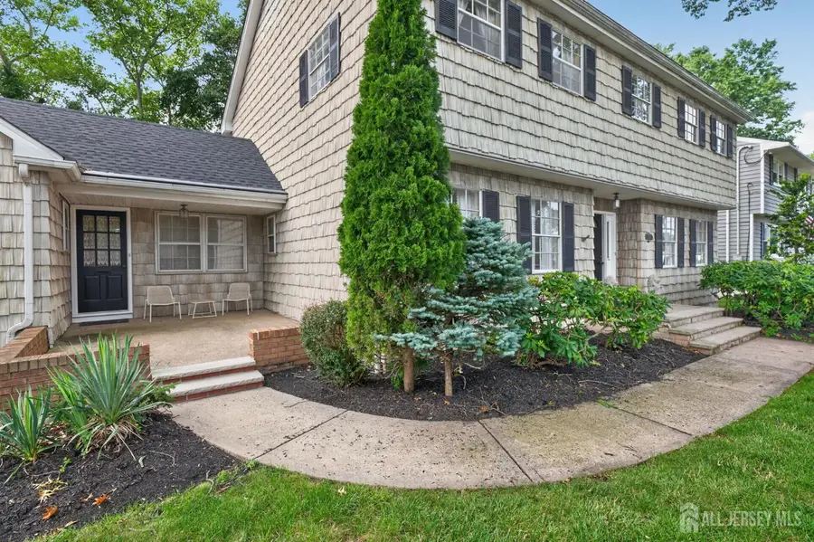 -1270 Sioux Road, North Brunswick, NJ 08902 - #2