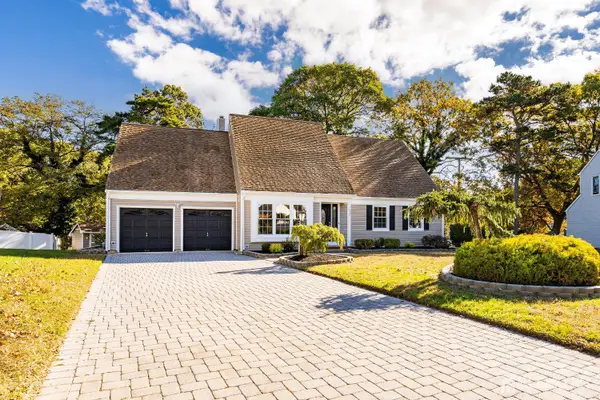 -1432 Weeping Willow Court, Toms River, NJ 08753