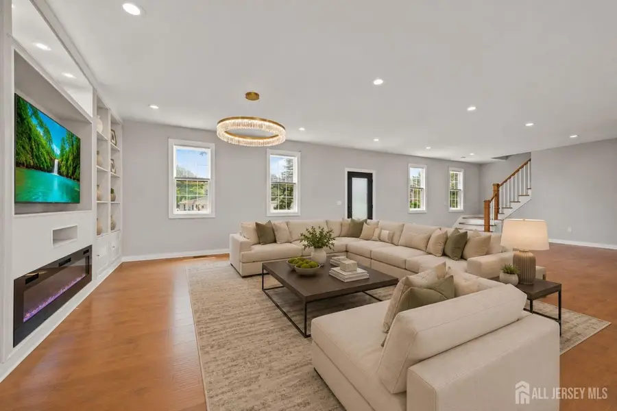 -26 Morris Avenue, Edison, NJ 08837 - #2