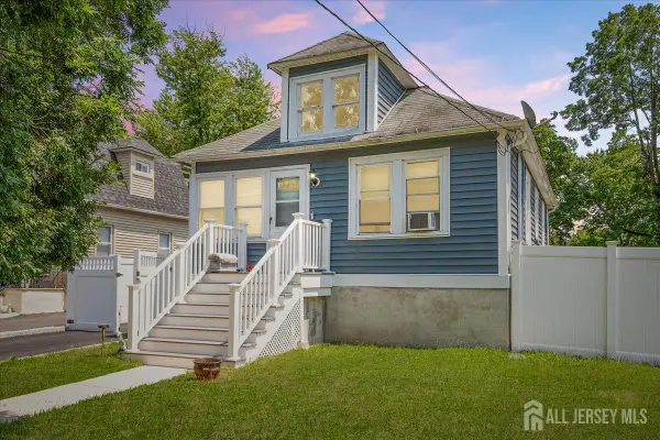 -1853 W 5th Street W, Piscataway, NJ 08854