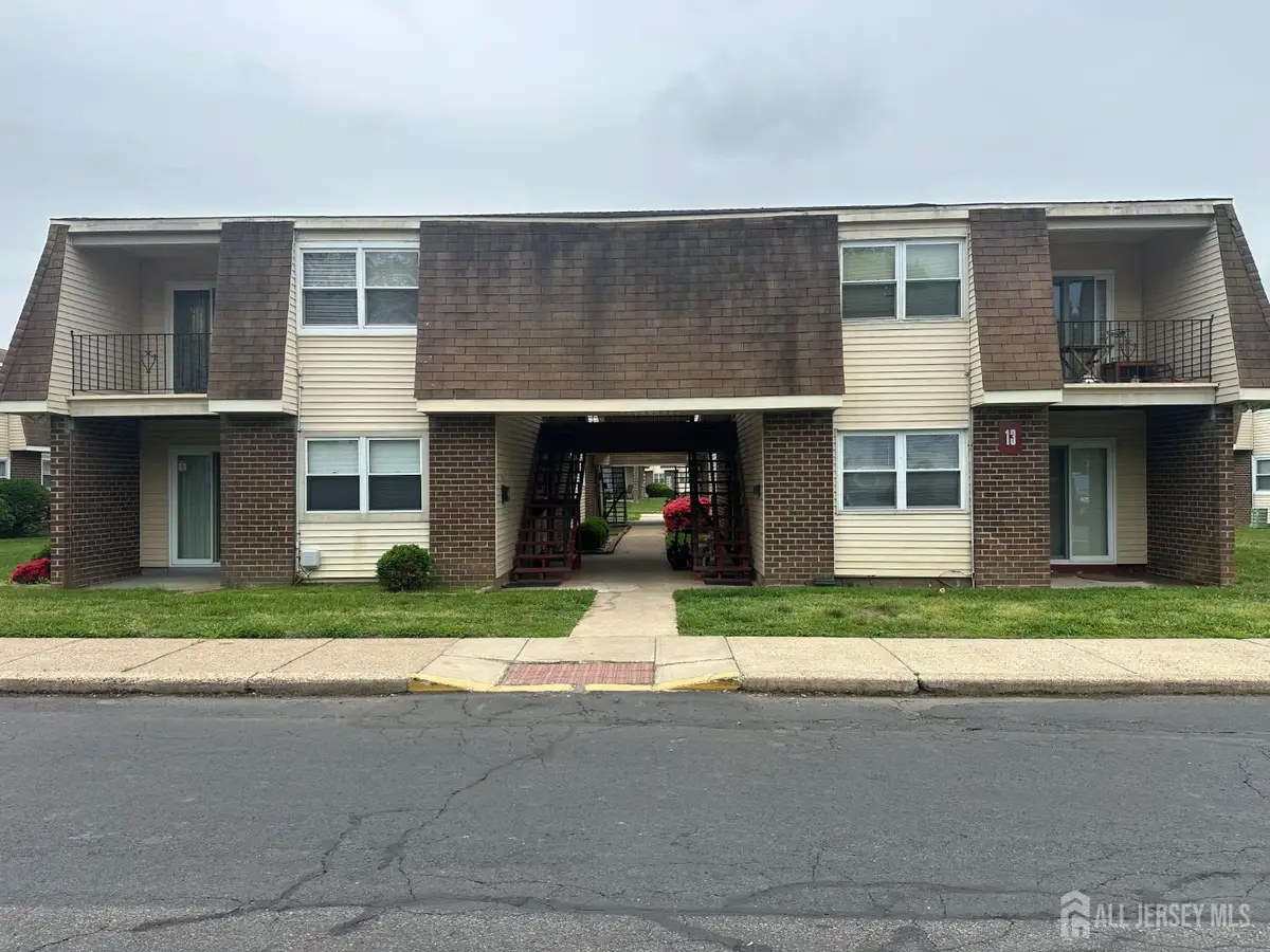 -13-2 Florence Tollgate, Florence, NJ 08518 - #1