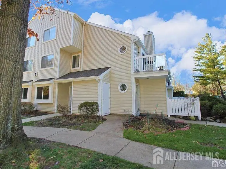-17 Deerberry Lane, Heathcote, NJ 08852 - #1
