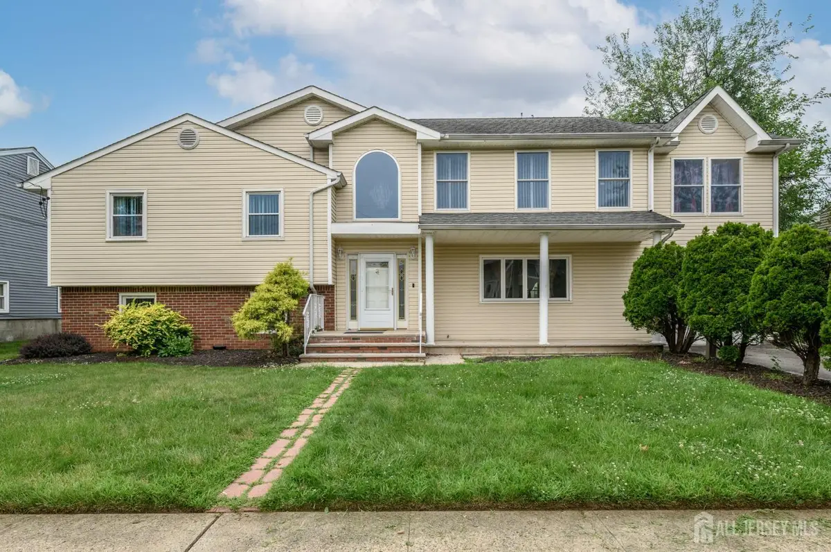 -3 Charles Court, Edison, NJ 08820 - #1