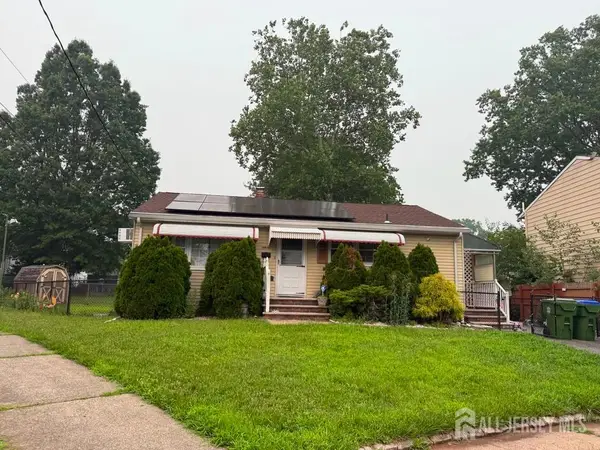 -89 Oak Lane, Edison, NJ 08817