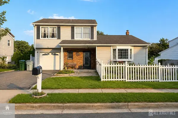 -17 Ridge Road, Edison, NJ 08817