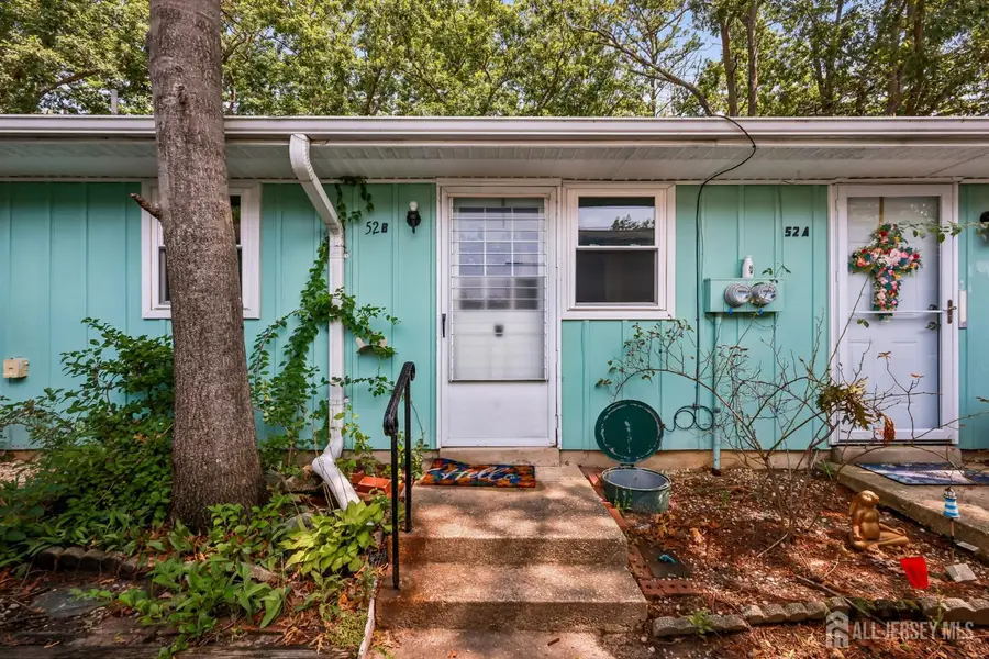 -52 Cambridge Court #B, Lakewood, NJ 08701 - #3