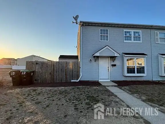 -17 Lennox Court, Winslow, NJ 08081