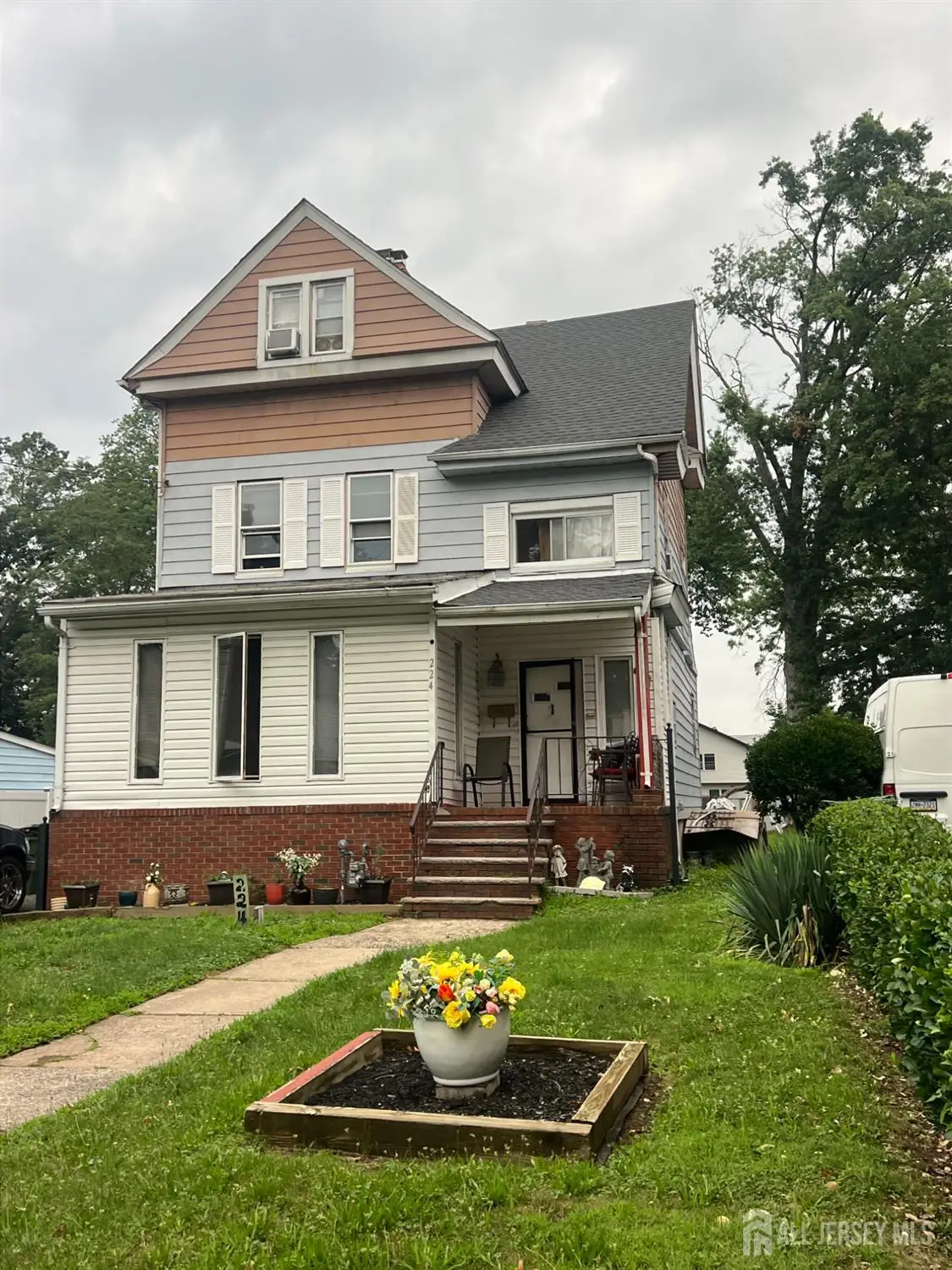 -224 W 3rd Avenue, Roselle, NJ 07203 - #1
