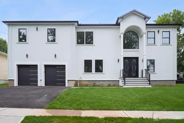 -20 Milton Avenue, Edison, NJ 08820