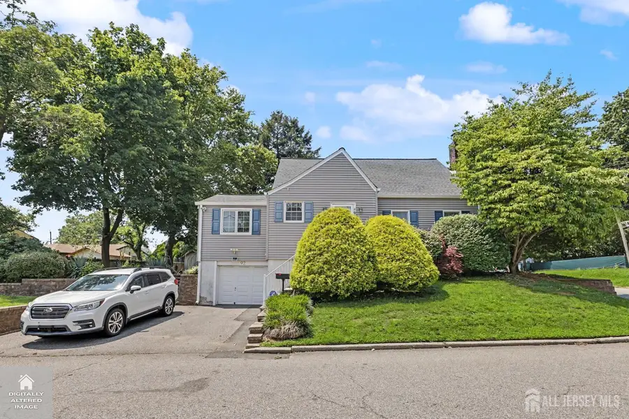 -92 Silver Lake Avenue, Edison, NJ 08817 - #2