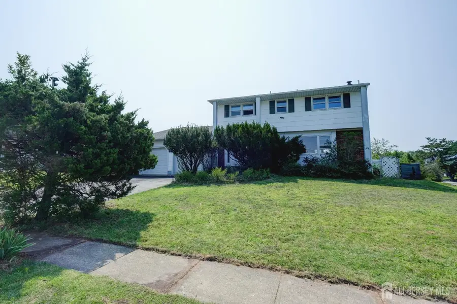 -23 Charlton Avenue, Piscataway, NJ 08854 - #2