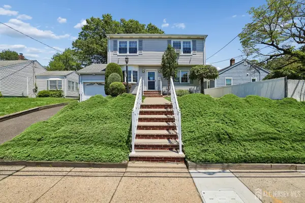 -304 Green Street, Woodbridge Proper, NJ 07095